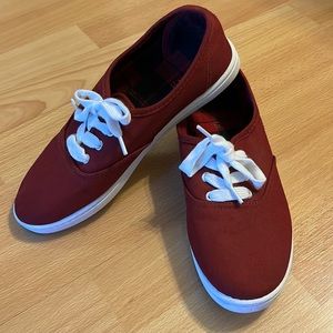 Forever 21 Canvas Low-Top Sneakers ~ Maroon/Burgundy Color